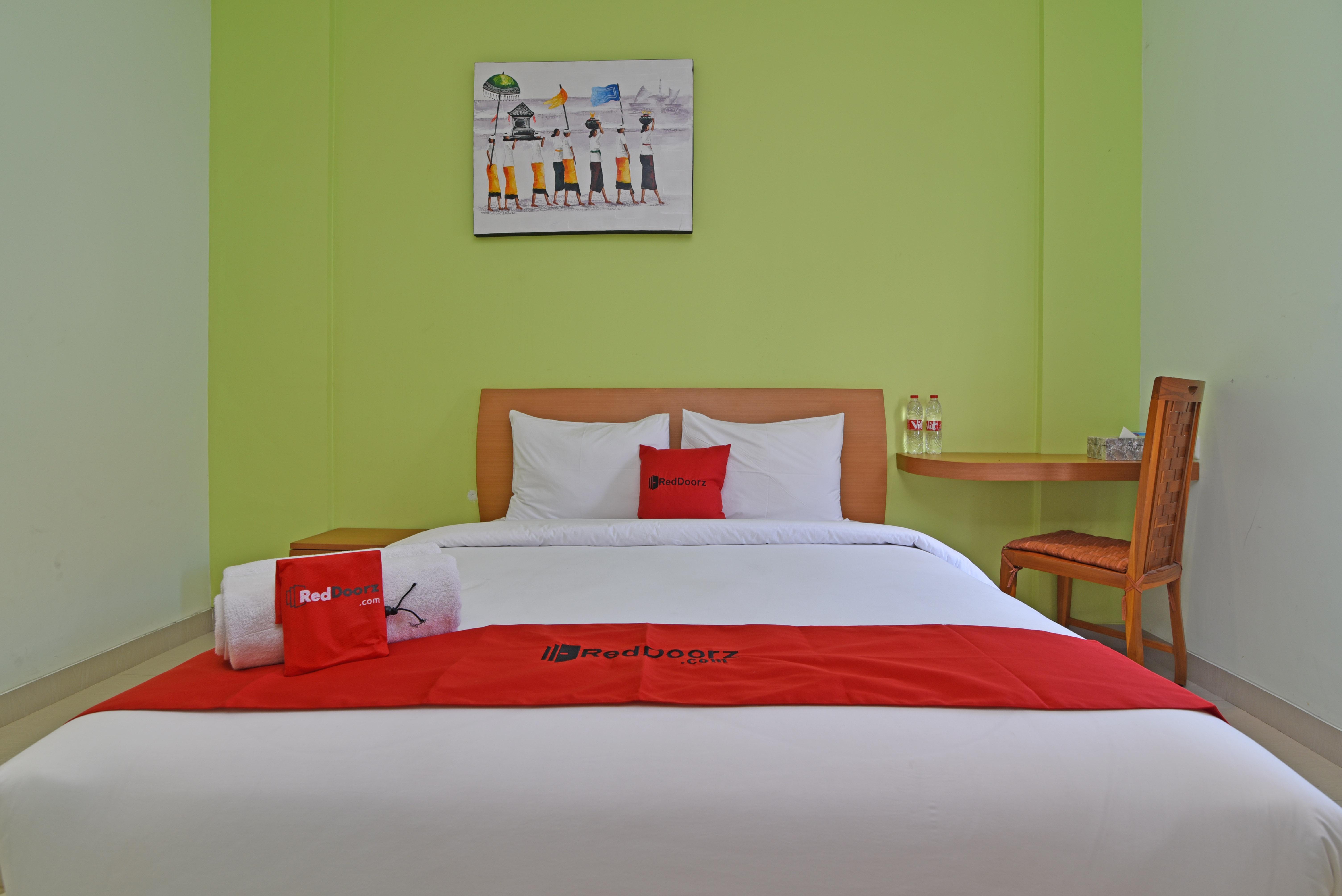 RedDoorz Plus @ Mahendradatta Denpasar Bagian luar foto